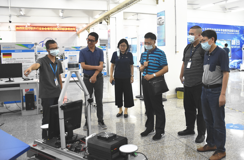 深圳風(fēng)向標(biāo)教育資源股份有限公司 深圳風(fēng)向標(biāo)教育資源股份有限公司