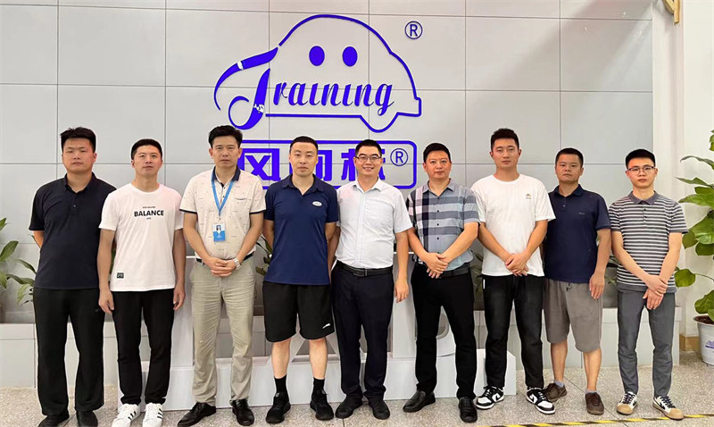 深圳風向標教育資源股份有限公司 深圳風向標教育資源股份有限公司