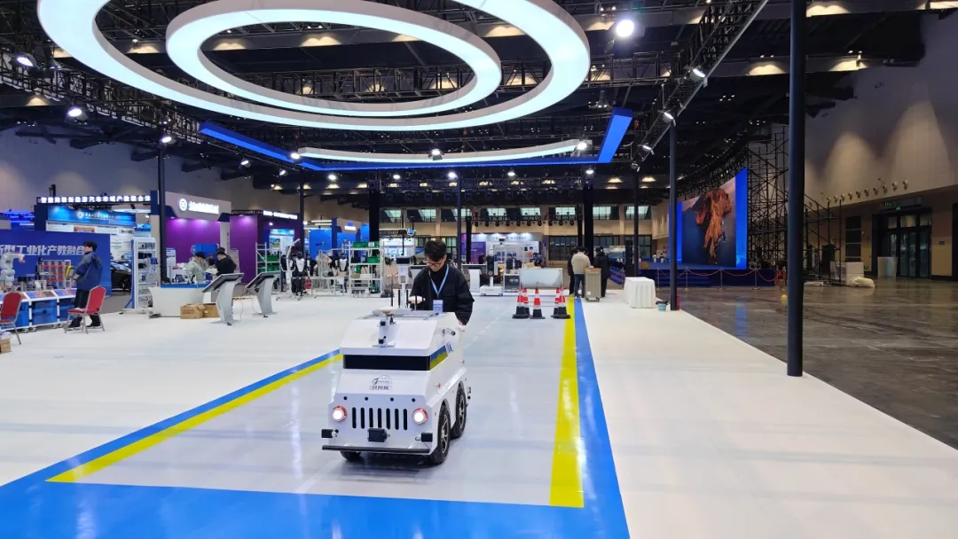 1764582187517879.jpg 1 (15).jpg